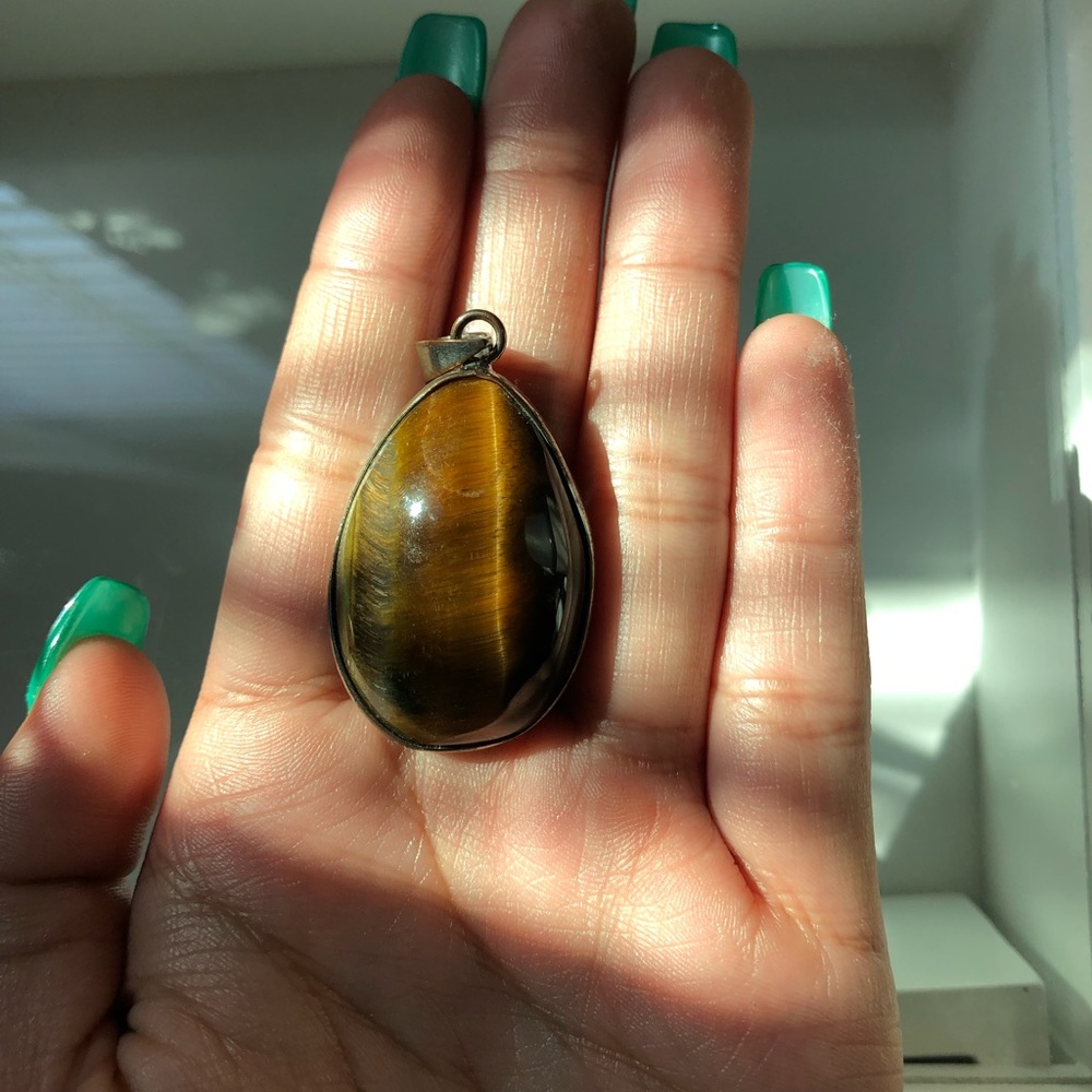 Tigers eye crystal
